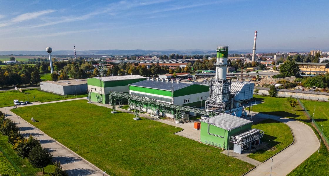 Spalovací turbína s generátorem pro výrobu elektrické energie - UCED
